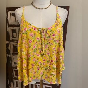 ❤️*BOGO  NWT yellow floral tank- size L
